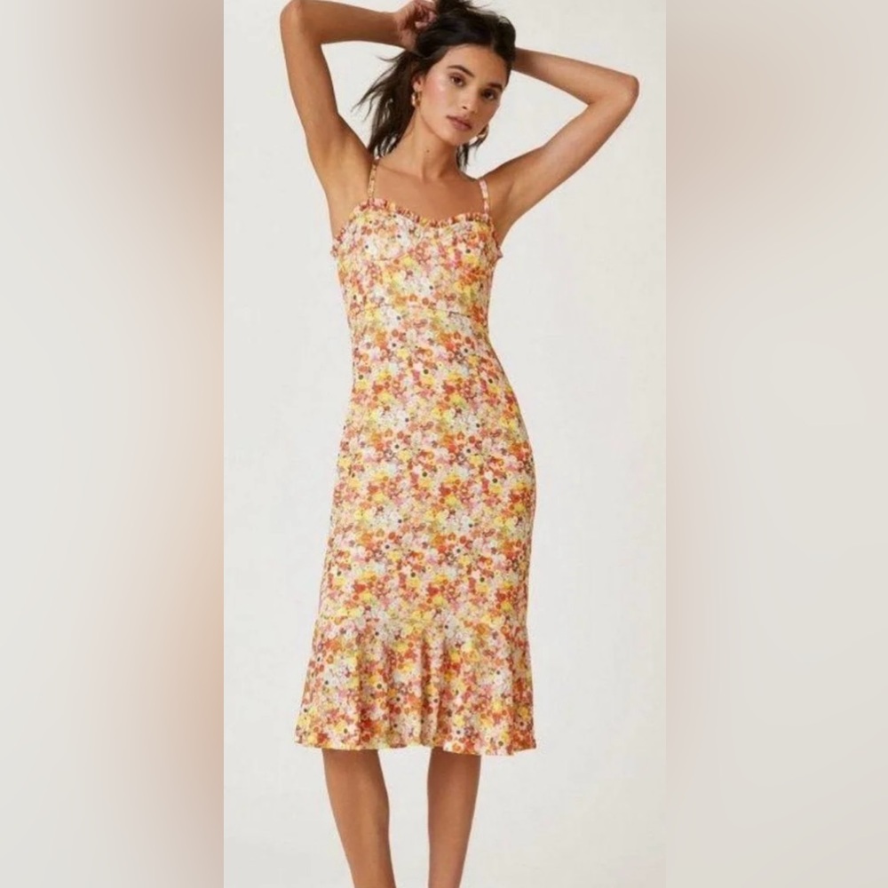 AQUA Ditsy Floral Print Lace Trumpet Midi Dress